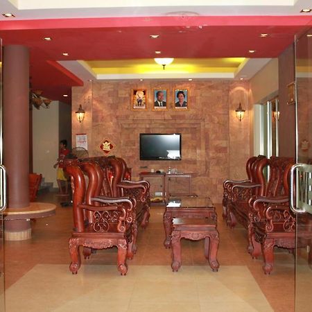 Sunday Guesthouse Сиануквиль Экстерьер фото